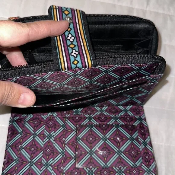 Vera Bradley Iconic RFID Black Multi Quilted Wallet Wristlet Vines Floral - Picture 5 of 12
